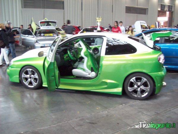 Auto verde!