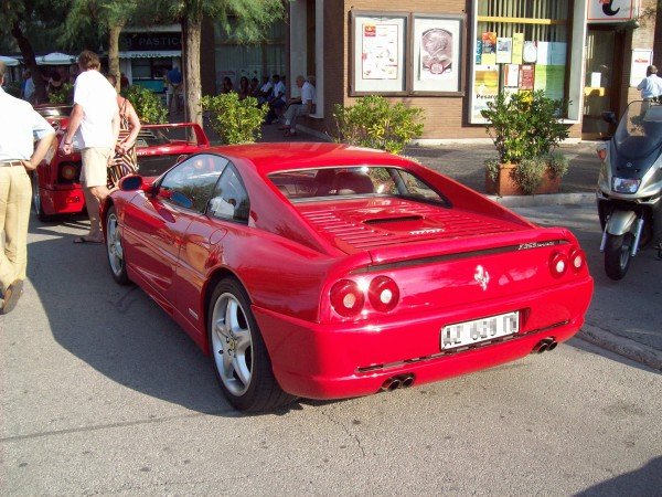 Retro Ferrari F355 Berlinetta